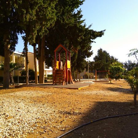 Enjoy The Silence Apartments Paphos Exterior foto